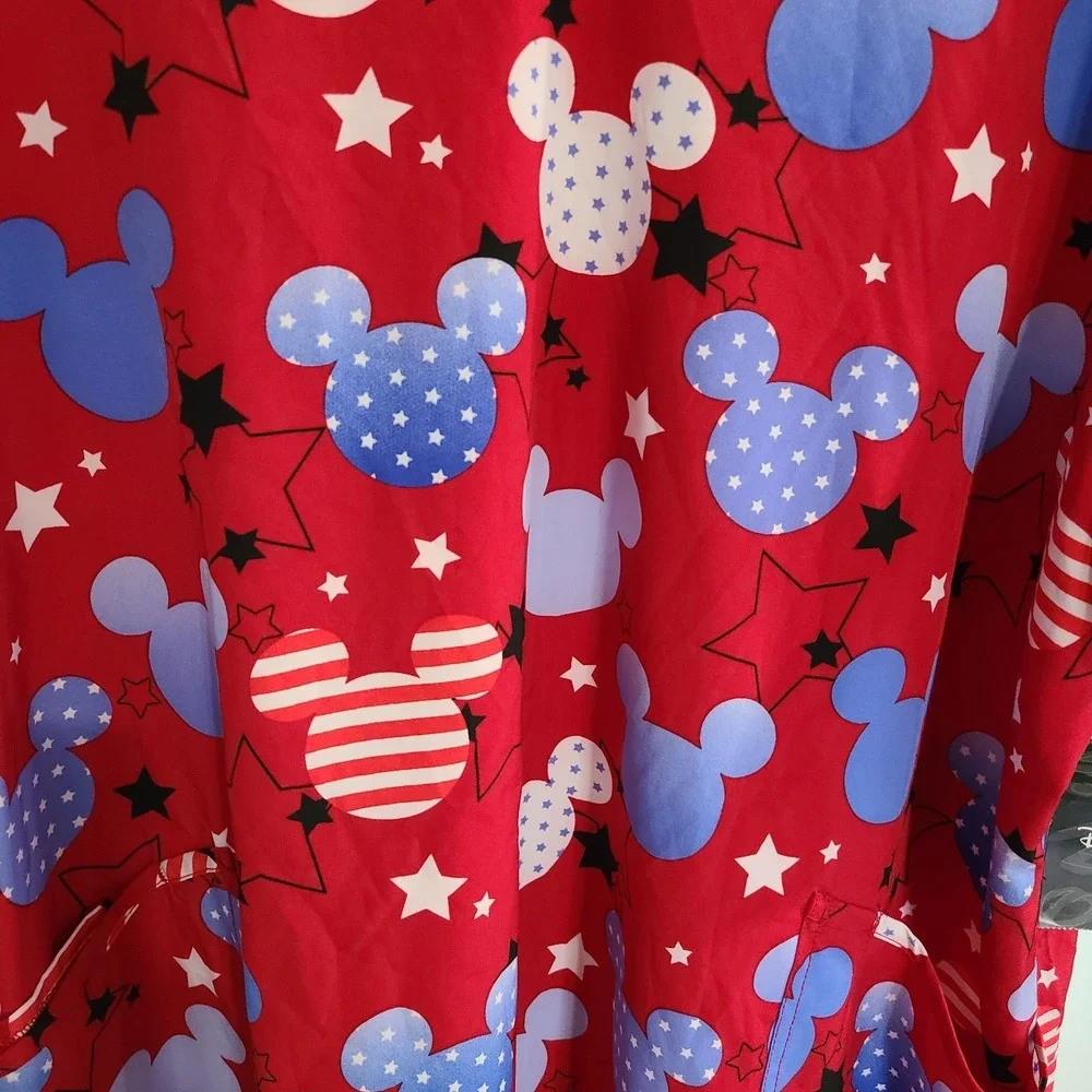 Disney ‎ Mickey Mouse Red, White & Blue Scrub Top 3XL STRETCH PATRIOTIC 3 POCKET